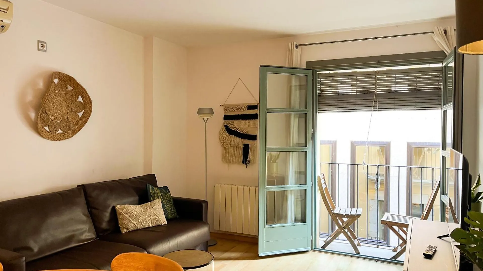 Apartamento Lugar Perfecto En El Casco Antiguo De Gerona 0*,